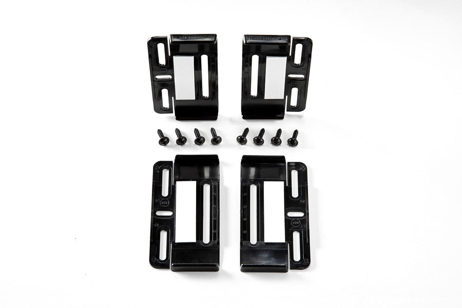 Schwarze SimpleFix Blackline Kennzeichenhalter in Detailansicht