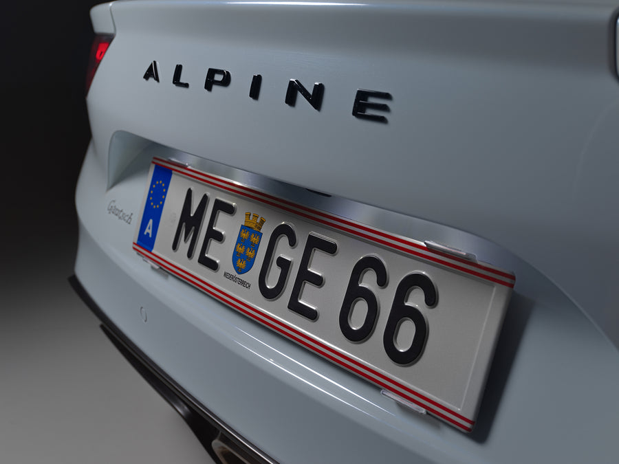 SimpleFix Clearline - Rahmenloser Kennzeichenhalter | TÜV für Kennzeichen in Österreich